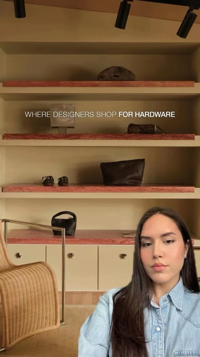 Hardware is one of those seemingly small things that can be SO make or break in interior finishings. Even the most luxury cabinetry can fall flat with the wrong choice. But most importantly, the right hardware can really bring personality and interest and make a room sing! Here are some of my fave places to source from. All brands tagged. #interiordesign #hardware